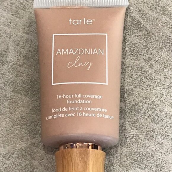 Tarte Amazonian Clay Foundation (Medium-Tan Beige) - NWOT - Picture 1 of 4